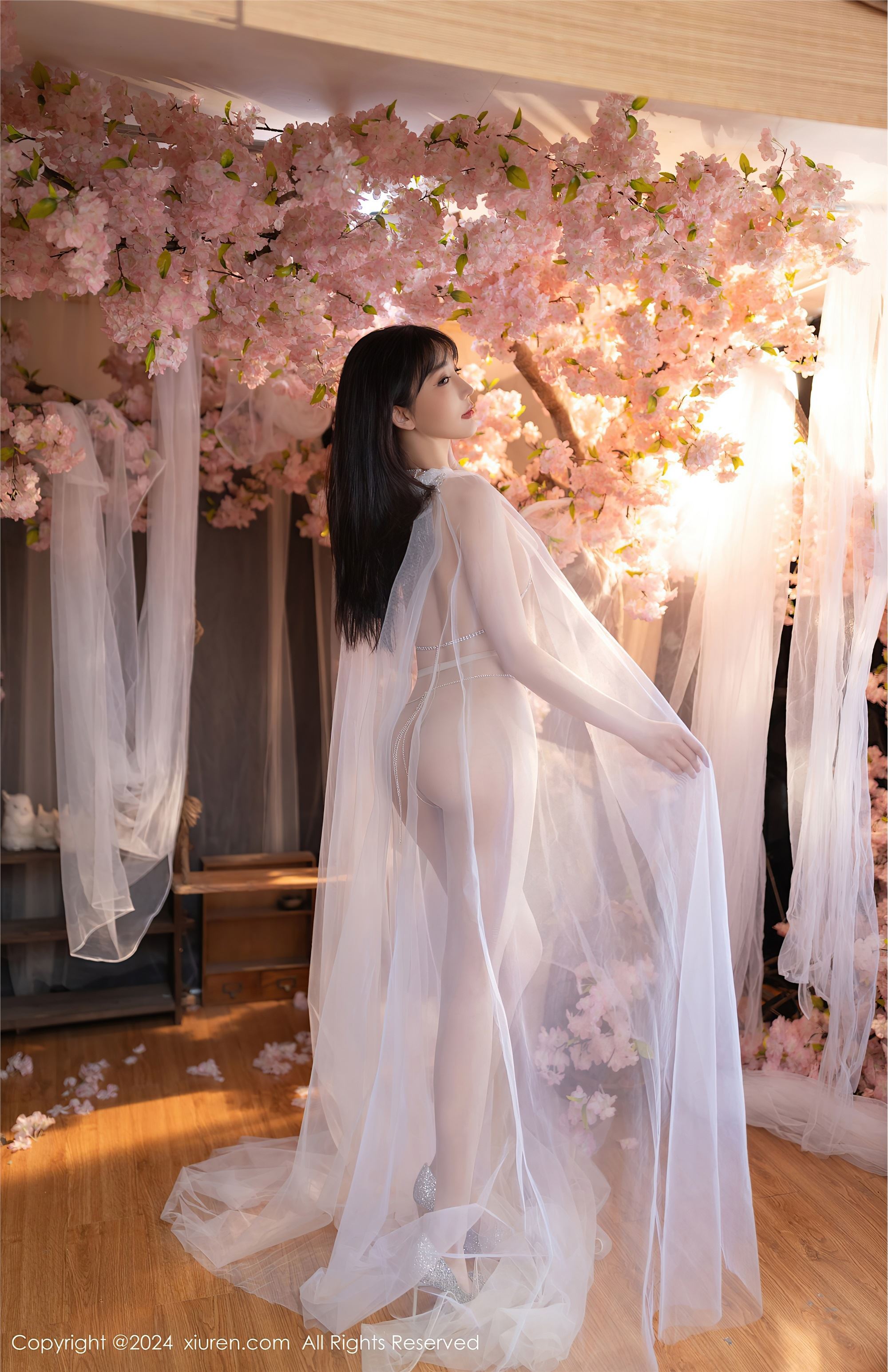 Xiuren秀人网 2024.07.04 NO.8807 陆萱萱